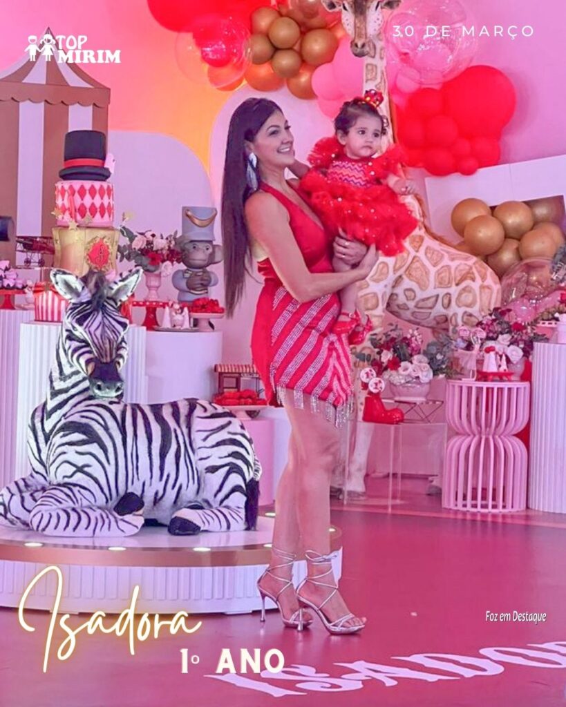 ISADORA FILHA ZAINAB SALMAN E LUIS VENDRÚSCOLO - 1º ANIVERSÁRIO