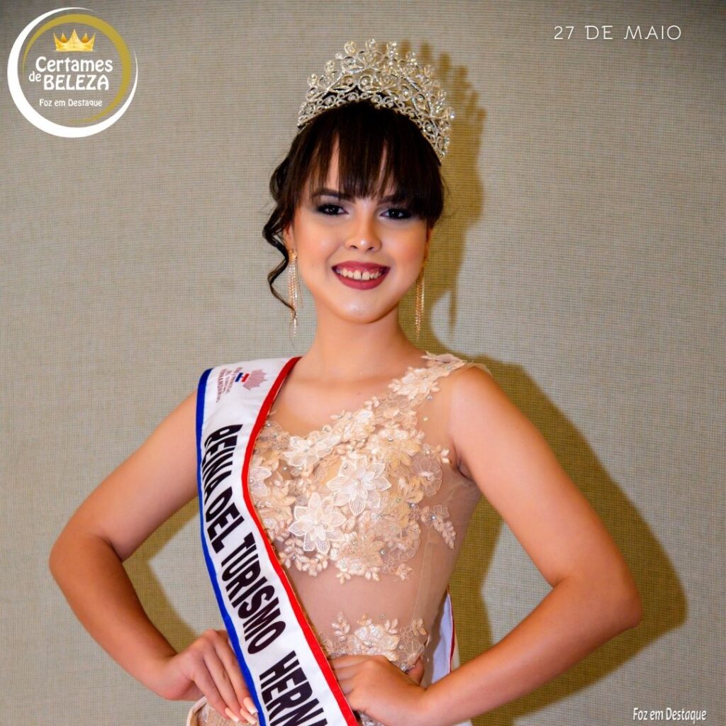 SOFIA PIGNATA - Reina Del Turismo Hernandarias 2022