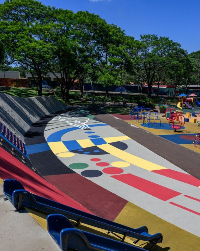 Natal Gramadão Itaipu Foz
Enio Verri
Yuri Benitez
Aline Teigão
Stela Guimarães
Itaipu Binacional
FozEmDestaque
Foz em Destaque