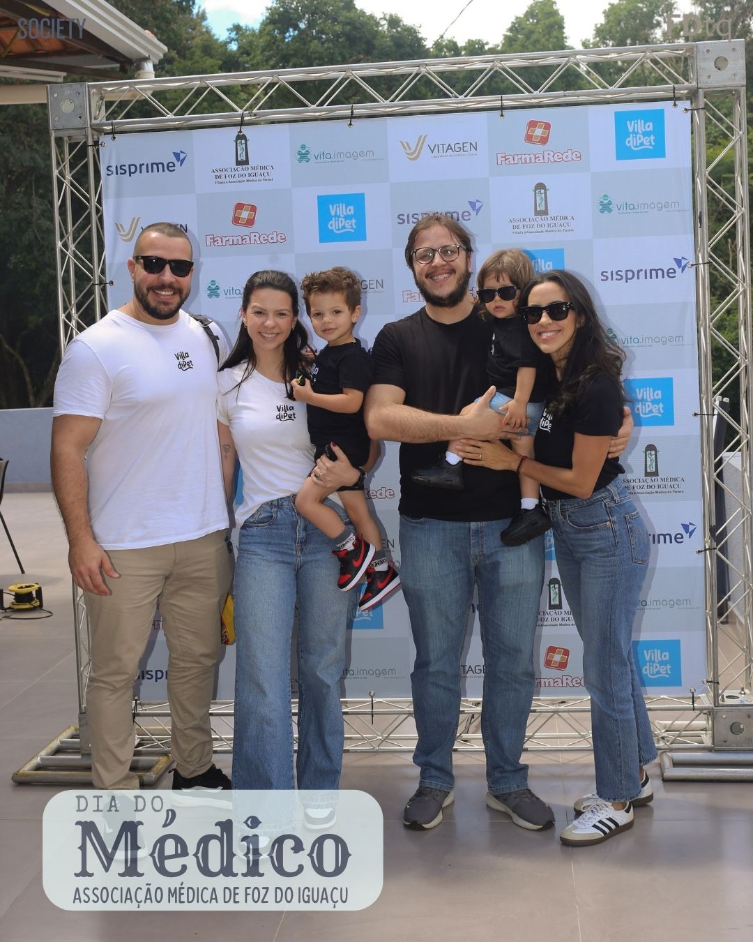 Associação Médica de Foz do Iguaçu
Almoço Dia do Médico
Presidente: Marcel Stathacos e Castella
1º Vice-presidente: Ivan Monteiro da Silva Junior
2º Vice-presidente: Kennedy Andrade da Silva
Secretário Geral: Antonio Luiz da Costa Martins
1º Secretário: Hilário Parise Jr
2ª Secretária: Adriane Brasileiro Mazocoli Silva
1ª Tesoureira: Francieli Katiuscia Bordin
2ª Tesoureira: Ellen Block
