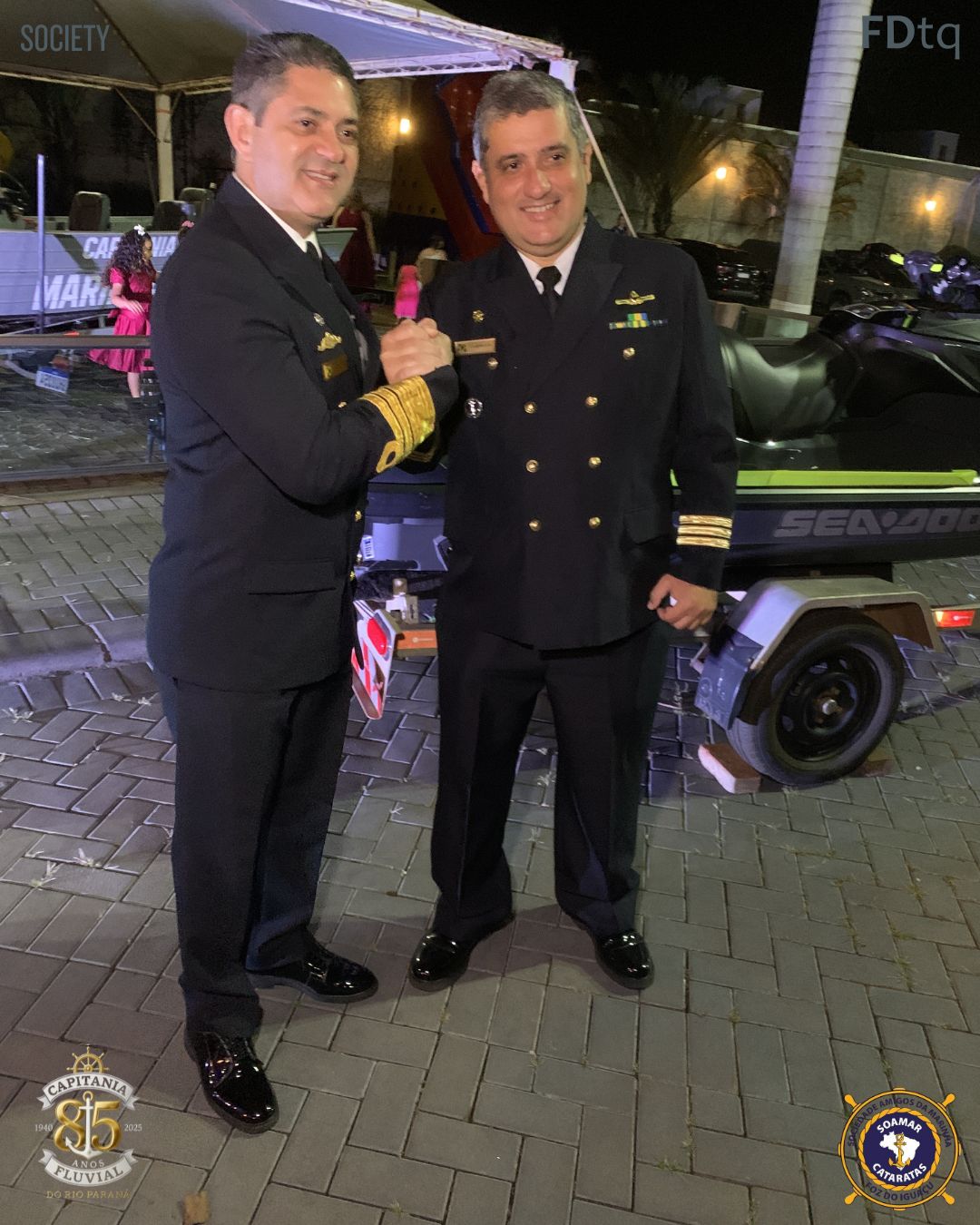 Comandante Uanderson Simonin e convidados no Jantar de 85 anos da Capitania em Foz do Iguaçu
SOAMAR CATARATAS 
VERALDO BARBIERO
CAPITÃO COTTA
TALITA COTTA
VOLUNTÁRIAS CISNE BRANCO
ALMIRANTE TROVÁO
CAPITANIA DOS PORTOS DO RIO PARANÁ